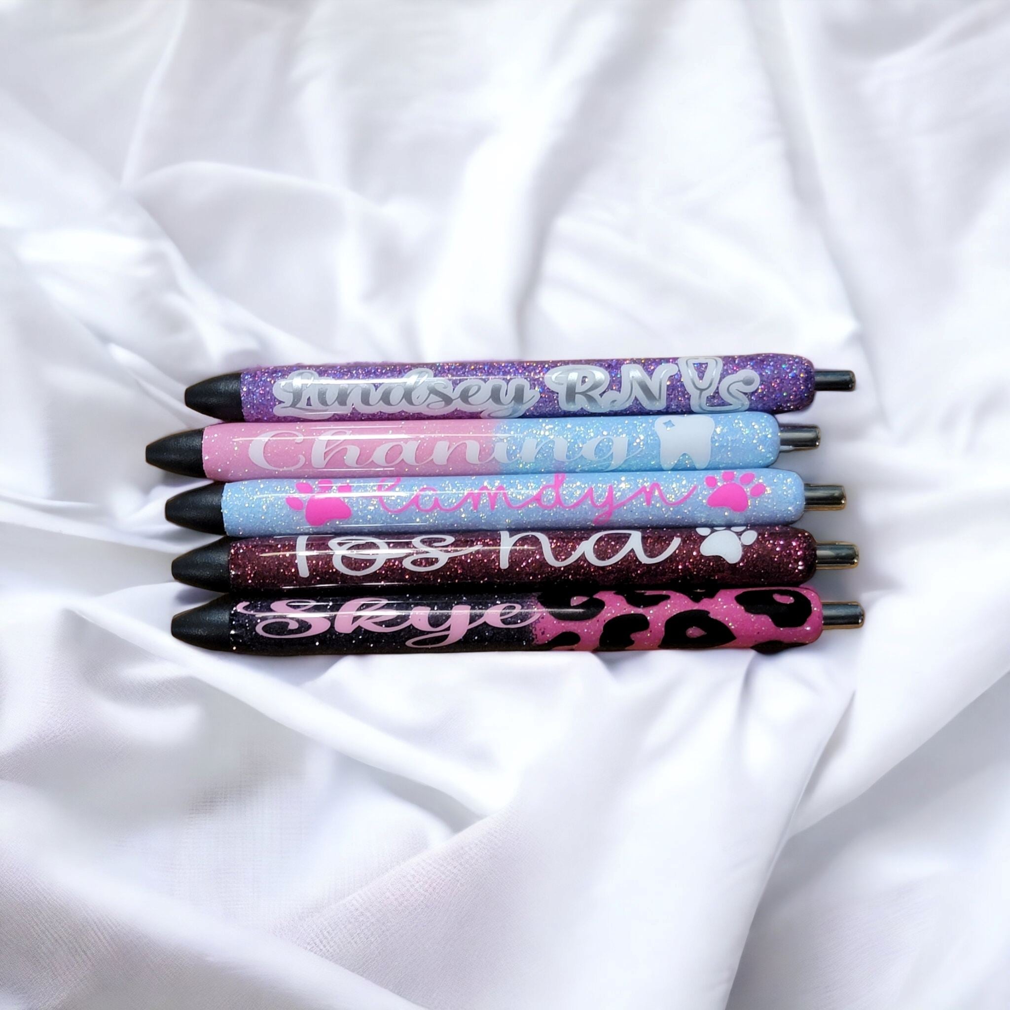 custom glitter pens great for any accasion Gravesfamilycreations